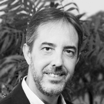 Luis M. Fernández Montañez - CEO & Founder Parapentex Studios